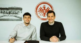 Anas Alaoui signs professional Eintracht Frankfurt contract!